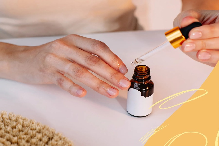 Công thức tự làm dầu dưỡng móng tay tại nhà- Ảnh 3. Công thức tự làm dầu dưỡng móng tay tại nhà- Ảnh 3.