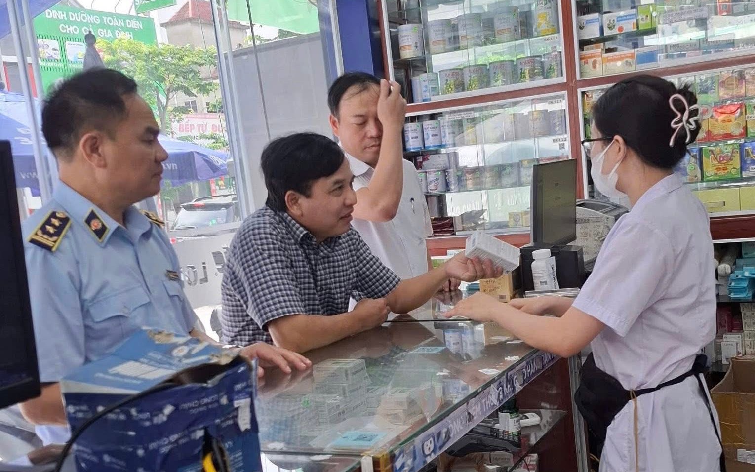 Vì sao Công ty cổ phần mỹ phẩm Vimac bị phạt tiền, buộc tiêu huỷ sản phẩm?- Ảnh 1.