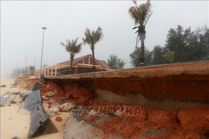 Quảng Trị: Bờ kè bãi tắm cộng đồng Trung Giang sạt lở nghiêm trọng- Ảnh 8. Quảng Trị: Bờ kè bãi tắm cộng đồng Trung Giang sạt lở nghiêm trọng- Ảnh 8.