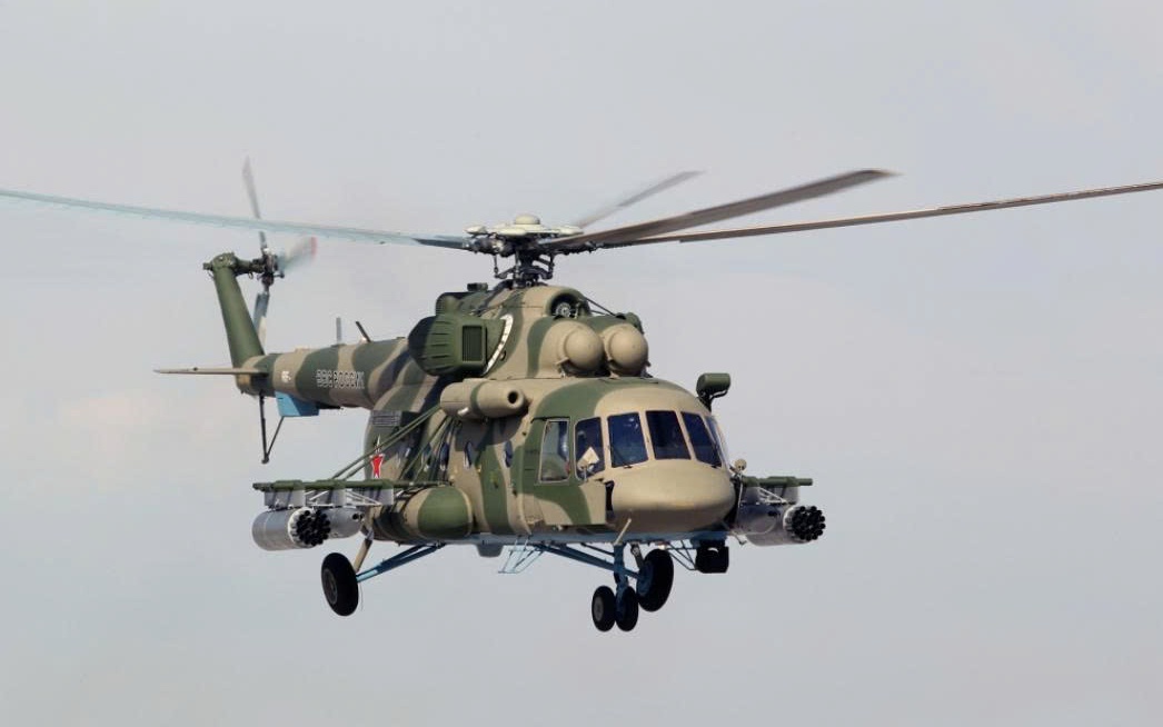 Trực thăng đắt nhất của Nga 'rực cháy' sau đòn tấn công từ UAV Ukraine- Ảnh 2.