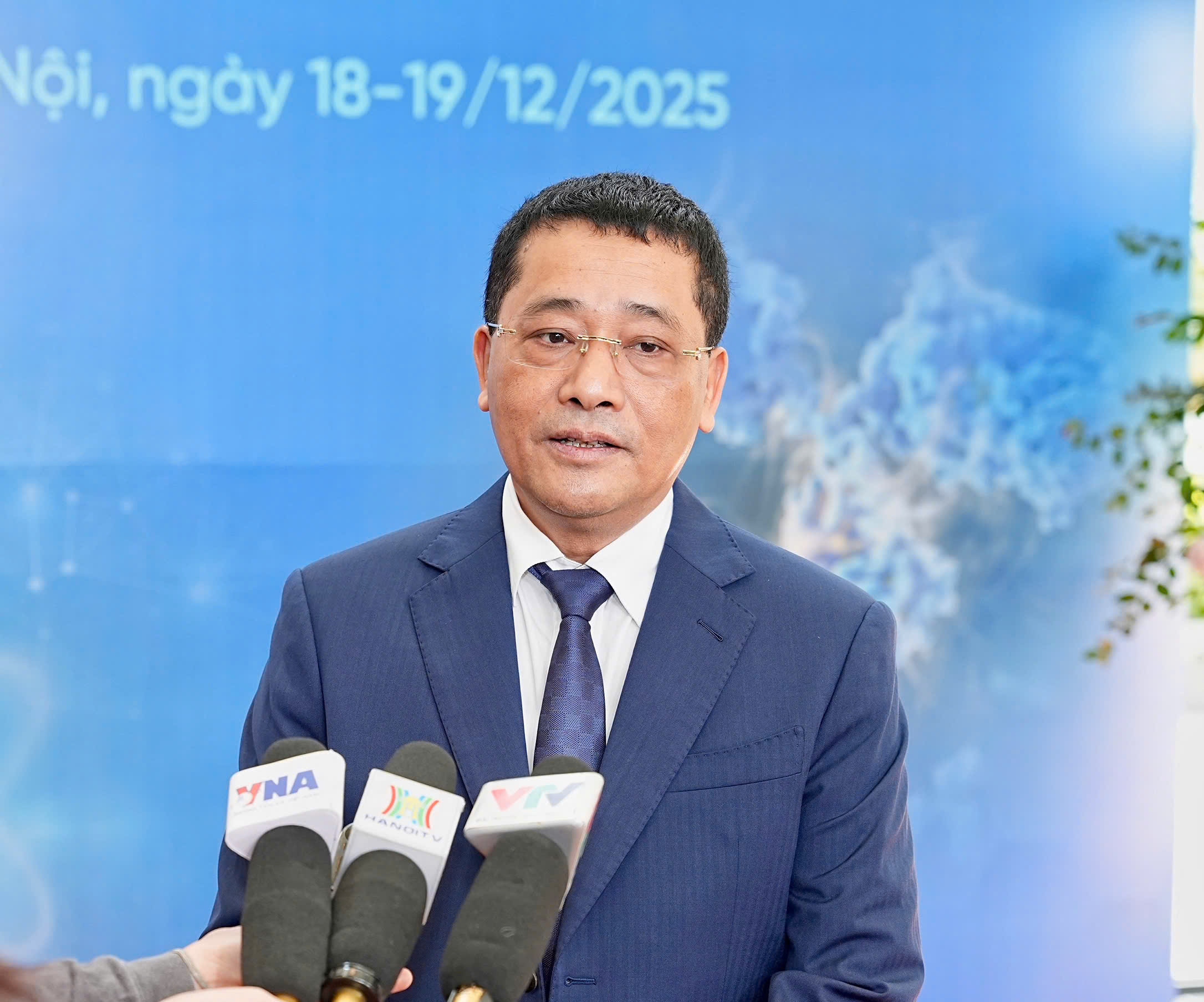 Yêu cầu ngày càng cao trong sử dụng thuốc để nâng chất lượng điều trị ung thư- Ảnh 3. Yêu cầu ngày càng cao trong sử dụng thuốc để nâng chất lượng điều trị ung thư- Ảnh 3.