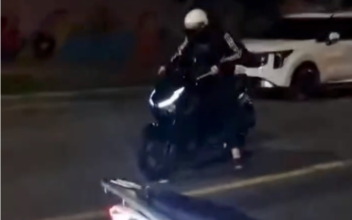 3 thanh niên bị nhóm côn đồ lạ mặt chặn xe đuổi đánh nhập viện ở gần cầu Ba Son