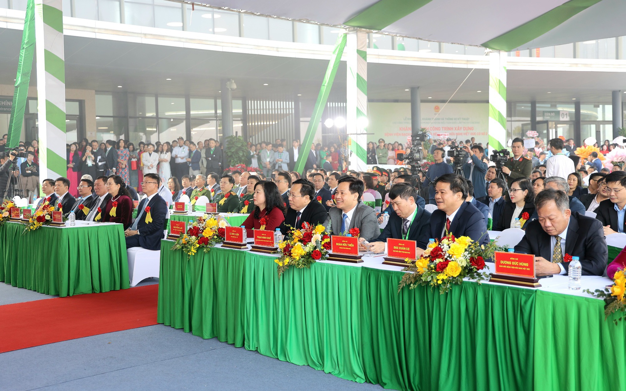 Biểu tượng sinh động cho sự phát triển vượt bậc của nền y học Việt Nam trong kỷ nguyên mới- Ảnh 6.