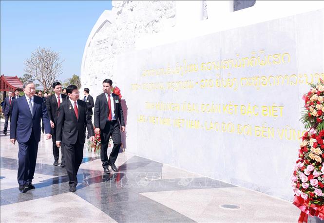 Tổng Bí thư Tô Lâm dự Lễ khánh thành Công viên Hữu nghị Lào - Việt Nam ở thủ đô Viêng Chăn- Ảnh 2.