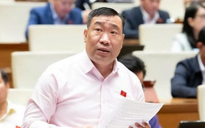 ĐBQH: Nhói lòng trước những gương mặt 14–15 tuổi bơ phờ vì áp lực thi cử- Ảnh 3. ĐBQH: Cần tăng phụ cấp 100% cho nhân lực hồi sức, chống độc, truyền nhiễm, chống dịch