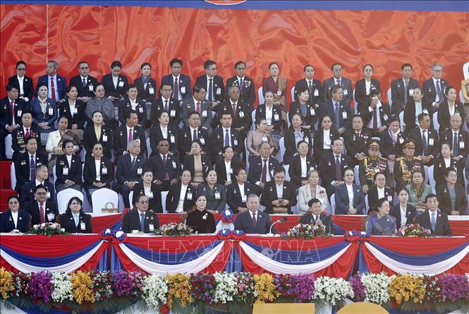 Tổng Bí thư Tô Lâm và Phu nhân dự Lễ kỷ niệm 50 năm Quốc khánh Lào- Ảnh 5. Tổng Bí thư Tô Lâm và Phu nhân dự Lễ kỷ niệm 50 năm Quốc khánh Lào- Ảnh 5.