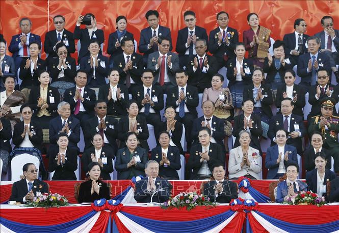 Tổng Bí thư Tô Lâm và Phu nhân dự Lễ kỷ niệm 50 năm Quốc khánh Lào- Ảnh 4. Tổng Bí thư Tô Lâm và Phu nhân dự Lễ kỷ niệm 50 năm Quốc khánh Lào- Ảnh 4.