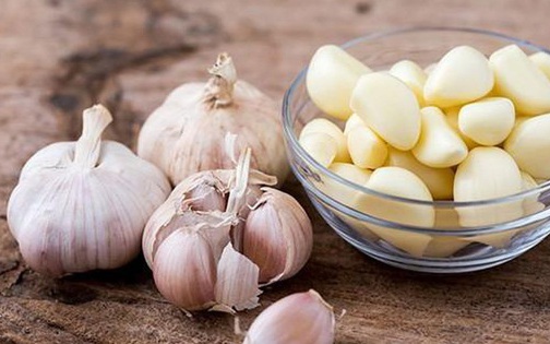 5 lý do nên ăn tỏi hàng ngày, đặc biệt trong mùa đông