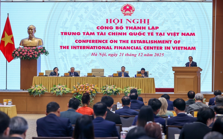 Thủ tướng: Khẩn trương cập nhật đầy đủ dữ liệu về bảo hiểm, sổ sức khỏe điện tử, lý lịch tư pháp, GPLX- Ảnh 2.