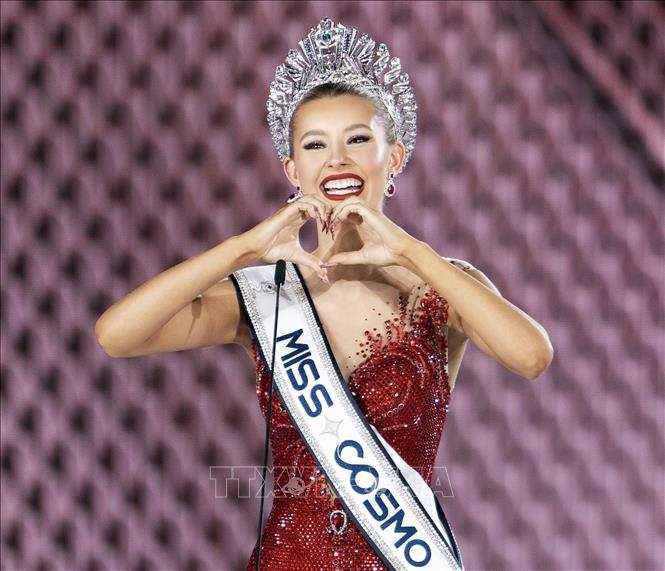 Người đẹp Hoa Kỳ đăng quang Miss Cosmo 2025- Ảnh 3.