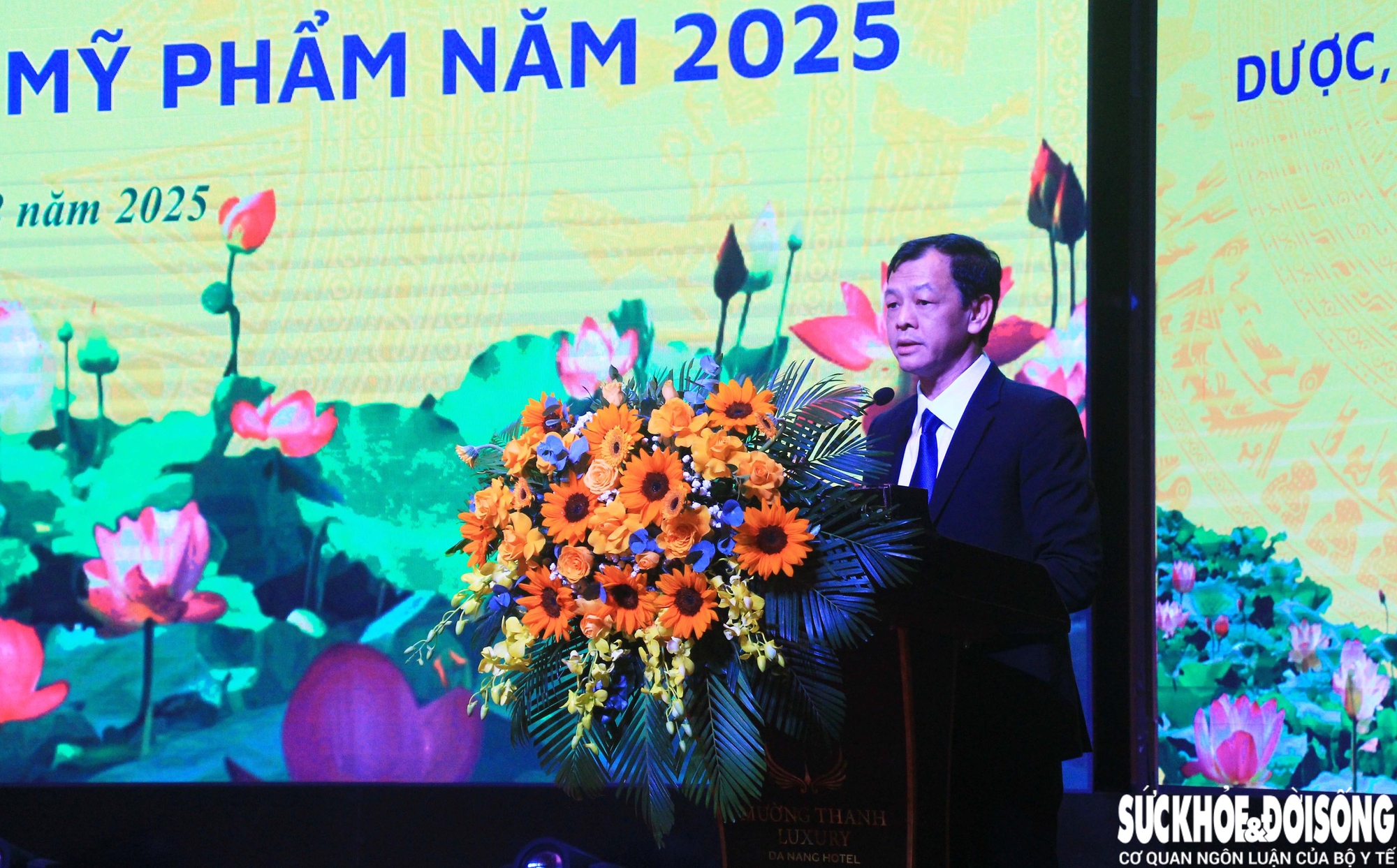 Giao ban công tác dược, mỹ phẩm năm 2025: Tháo gỡ vướng mắc, hướng tới quản lý hiệu quả- Ảnh 1.