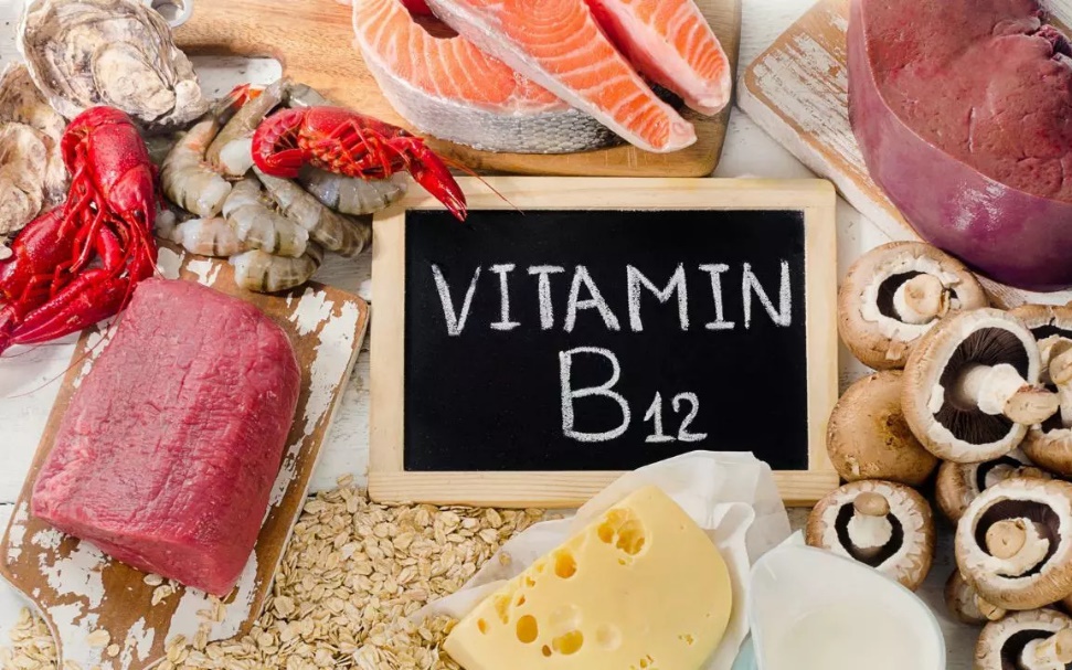Vitamin B12 trong trứng - Cách chế biến giúp giữ trọn giá trị dinh dưỡng- Ảnh 2. Vitamin B12 tăng cường sức khỏe não bộ có nhiều trong những thực phẩm nào?