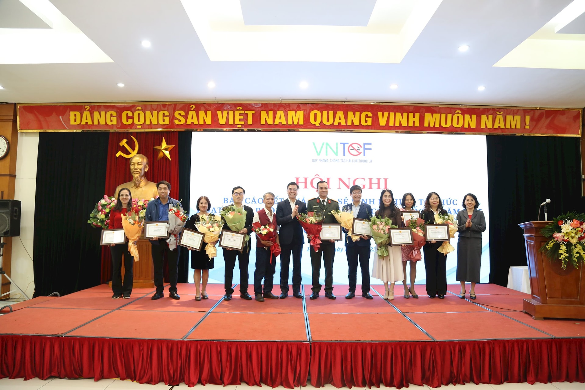 Triển khai 9 nhóm nhiệm vụ đẩy mạnh phòng, chống tác hại của thuốc lá năm 2026- Ảnh 2.