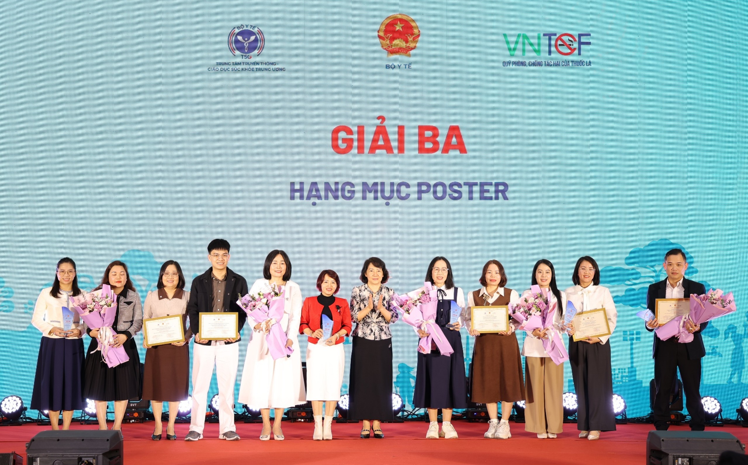 Truyền thông thay đổi hành vi là một trong những giải pháp then chốt về phòng, chống tác hại thuốc lá- Ảnh 7. Truyền thông thay đổi hành vi là một trong những giải pháp then chốt về phòng, chống tác hại thuốc lá- Ảnh 7.