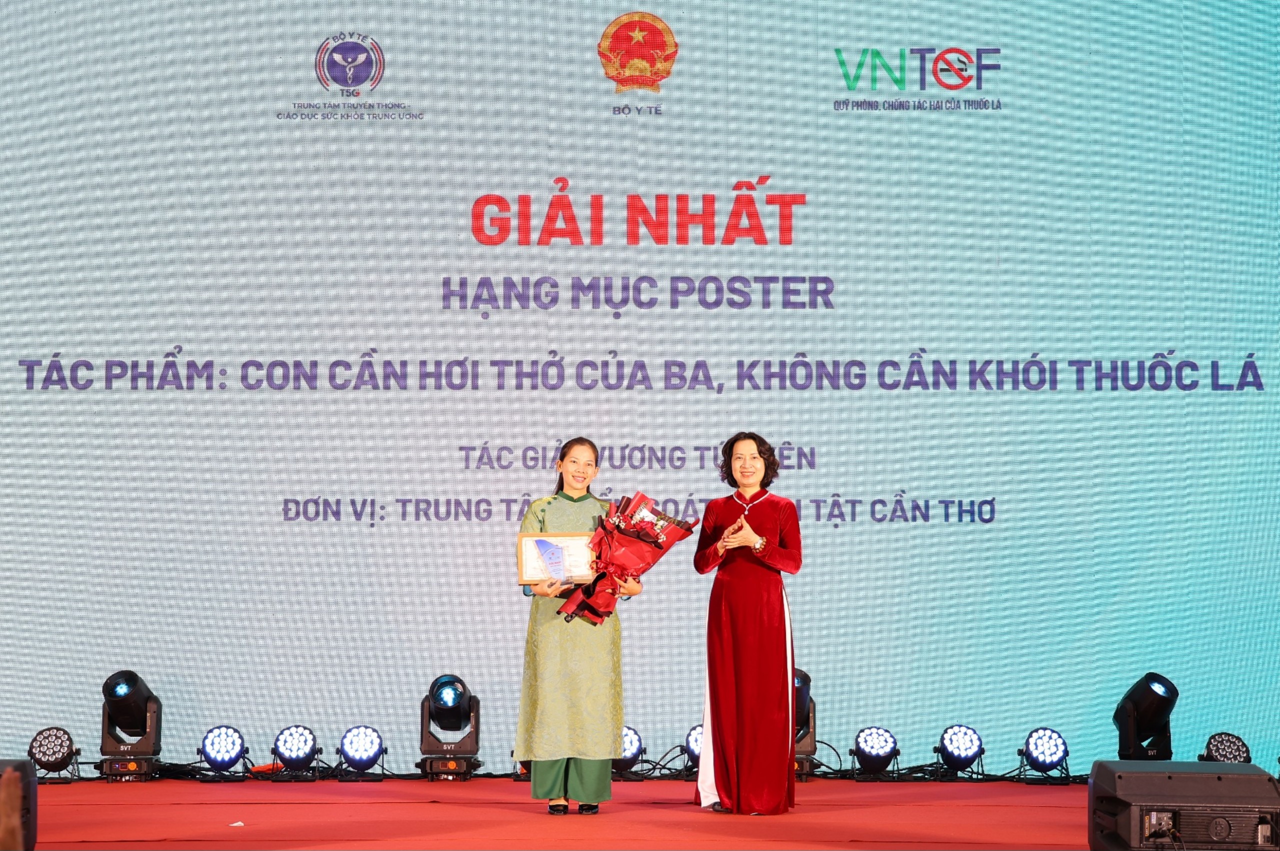Truyền thông thay đổi hành vi là một trong những giải pháp then chốt về phòng, chống tác hại thuốc lá- Ảnh 4. Truyền thông thay đổi hành vi là một trong những giải pháp then chốt về phòng, chống tác hại thuốc lá- Ảnh 4.