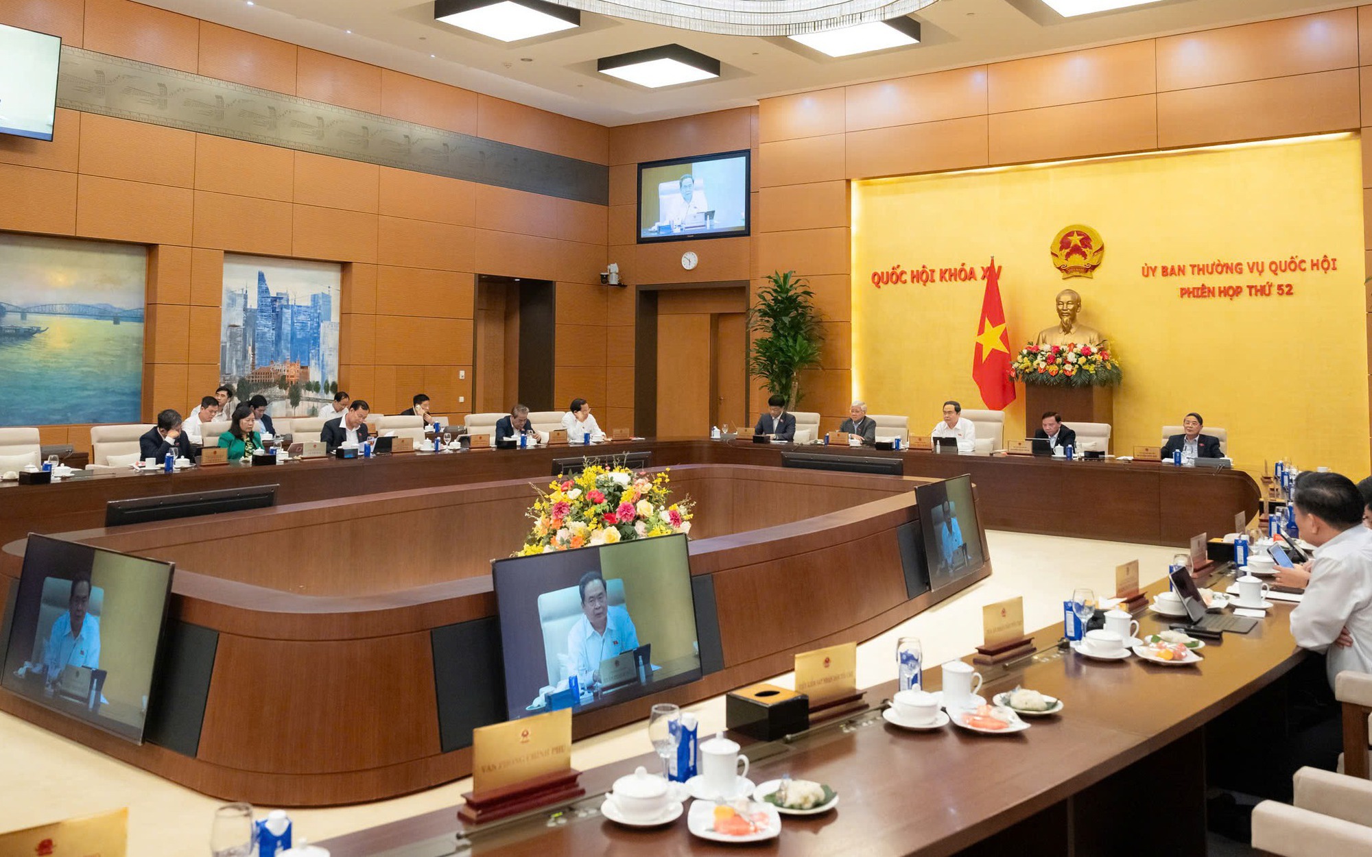 Công bố 10 sự kiện, hoạt động tiêu biểu của Quốc hội năm 2025- Ảnh 5.