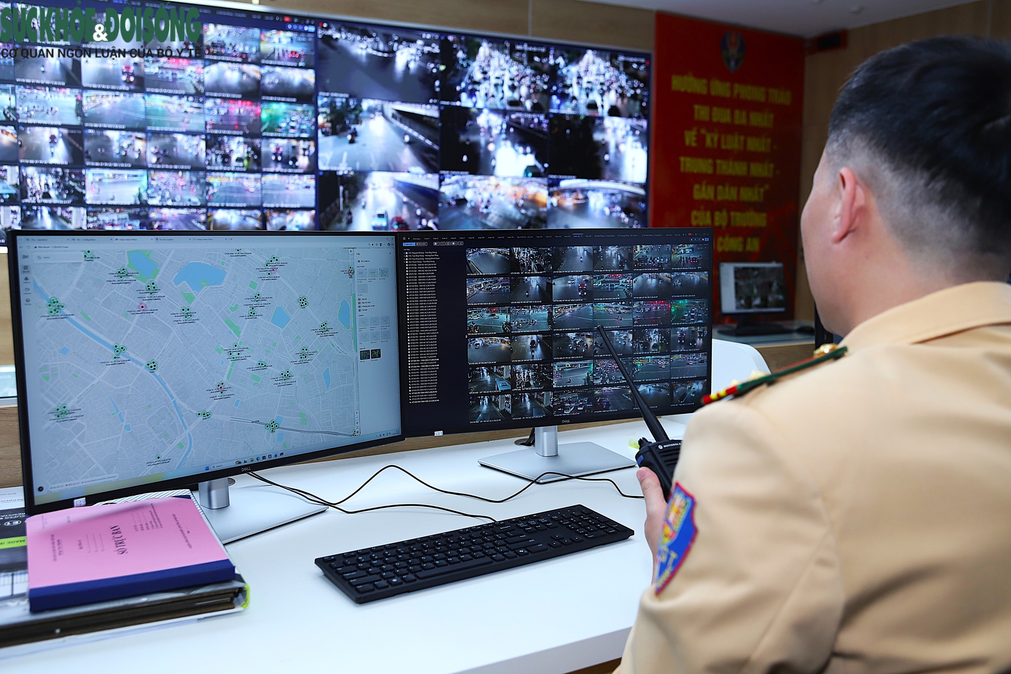 ‘Mắt thần’ camera AI hỗ trợ cảnh sát giao thông tuần tra điểm nóng đêm Noel- Ảnh 4.