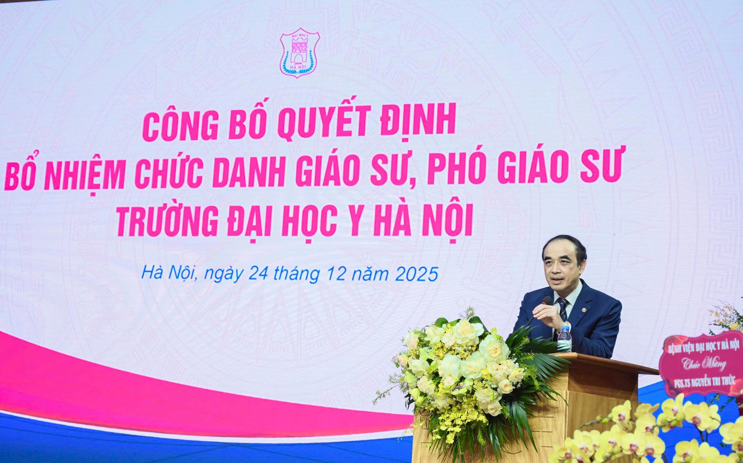 Trường Đại học Y Hà Nội công bố quyết định bổ nhiệm chức danh giáo sư, phó giáo sư năm 2025- Ảnh 2.