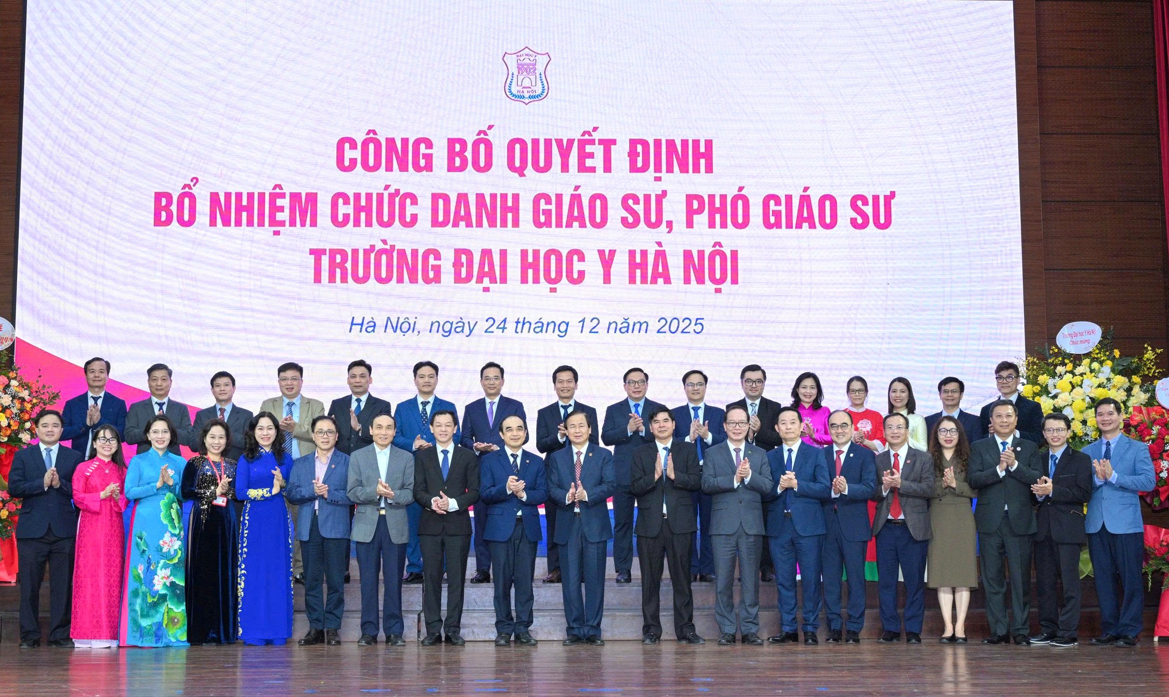 Trường Đại học Y Hà Nội công bố quyết định bổ nhiệm chức danh giáo sư, phó giáo sư năm 2025- Ảnh 4.