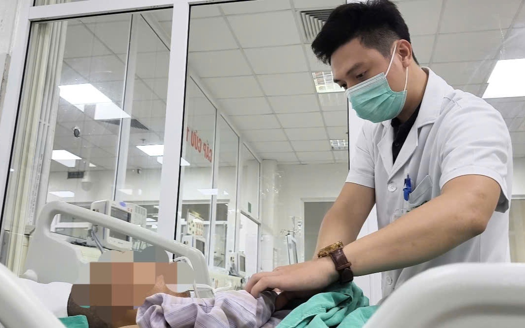 Nấm đen 'ăn' mòn xoang hàm người đàn ông khỏe mạnh- Ảnh 4.