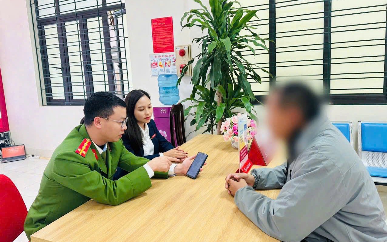 Phát hiện gần 12 tấn chân gà đông lạnh không rõ nguồn gốc tại Cao Bằng- Ảnh 2.