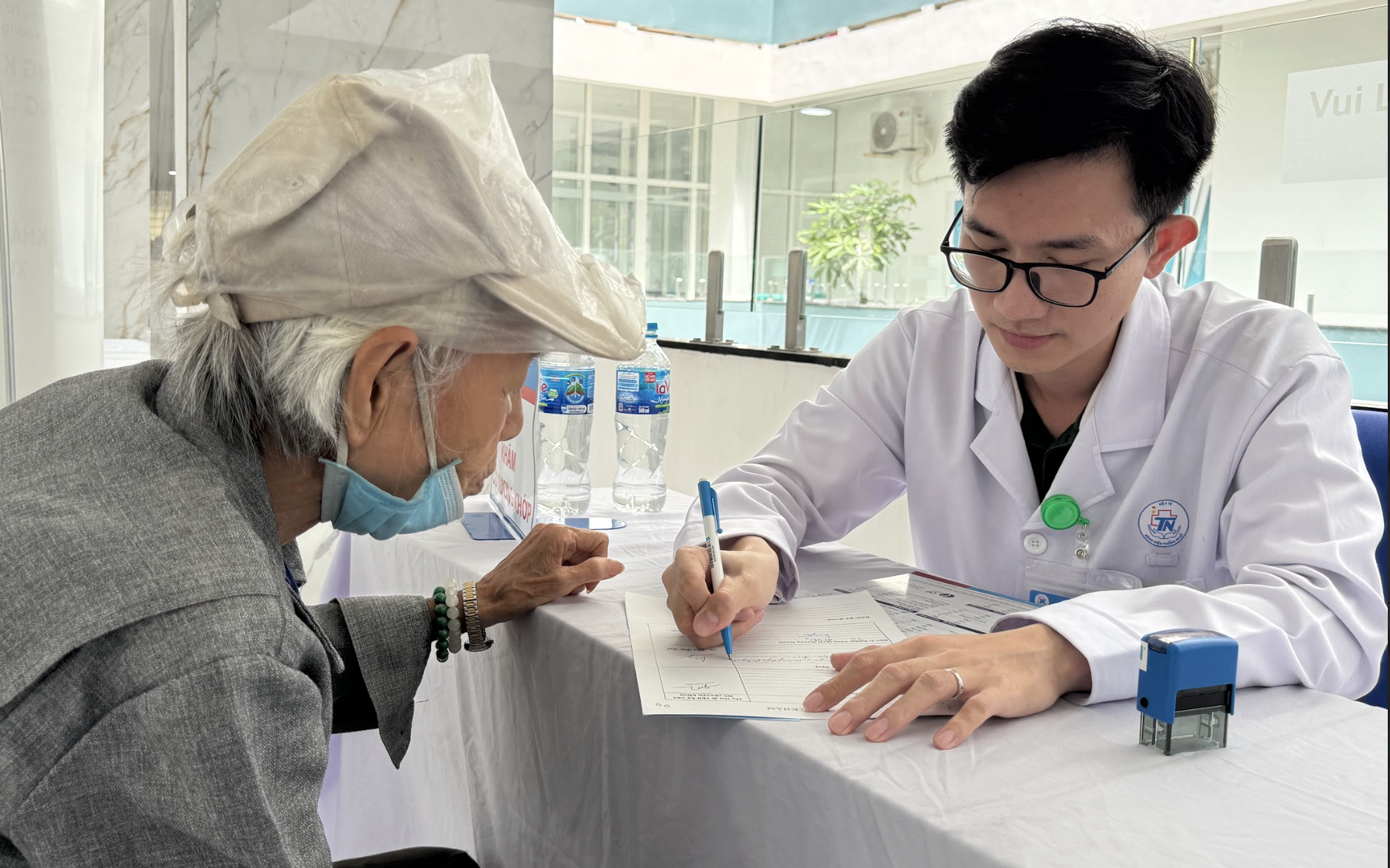 Già hóa nhanh, TPHCM hướng tới hệ sinh thái chăm sóc dài hạn