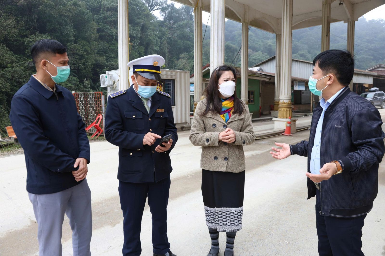 Hà Tĩnh chủ động ngăn chặn dịch bệnh dịp cuối năm- Ảnh 1.