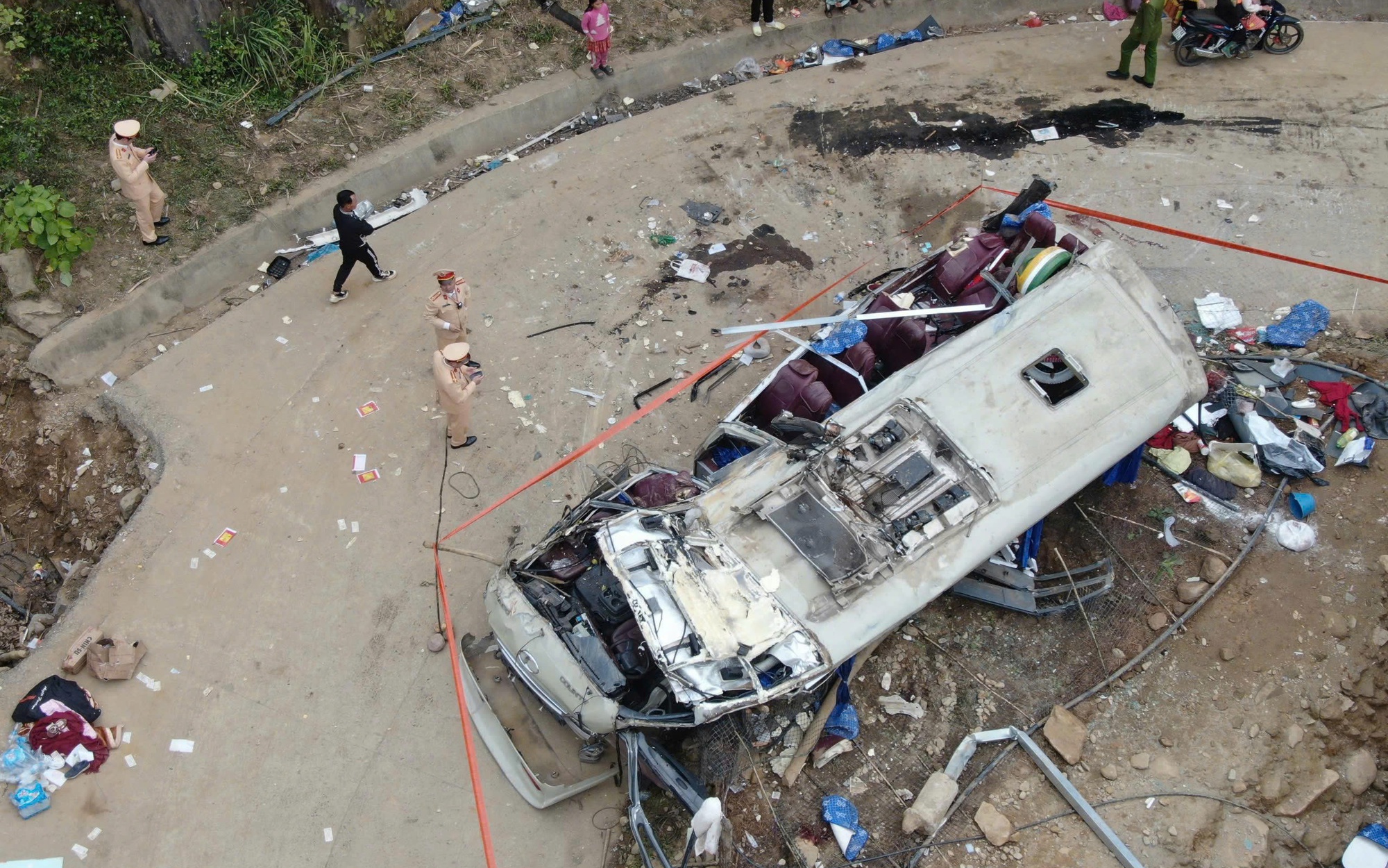 Chuyên gia khuyến cáo các nguyên tắc an toàn khi đi thiện nguyện- Ảnh 3.