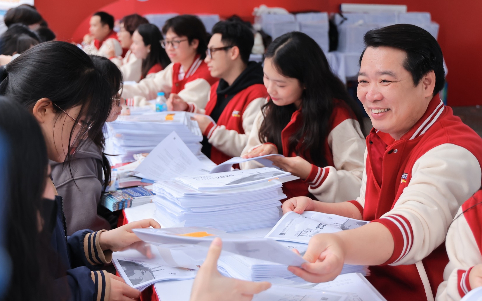 Tuyển sinh đại học 2026 mở rộng các kỳ thi riêng