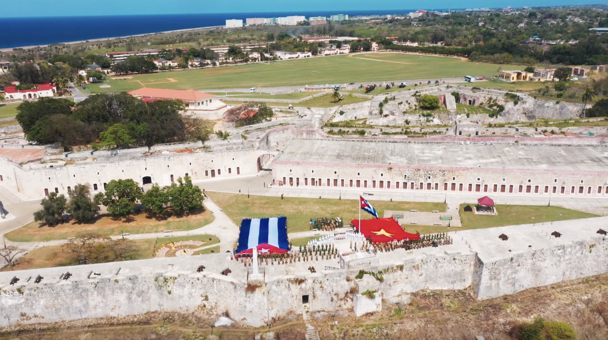 Tối nay, phim tài liệu về tình anh em Việt Nam - Cuba chính thức lên sóng- Ảnh 1. Tối nay, phim tài liệu về tình anh em Việt Nam - Cuba chính thức lên sóng- Ảnh 1.