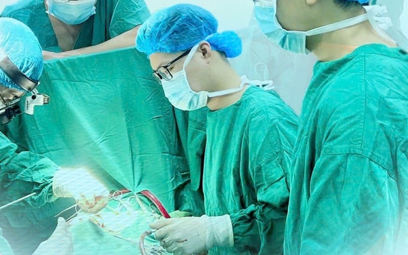 Cứu sống bệnh nhân 70 tuổi vì nhầm nhồi máu cơ tim với 'trúng gió'- Ảnh 2. Cứu sống bệnh nhân 70 tuổi vì nhầm nhồi máu cơ tim với 'trúng gió'- Ảnh 2.