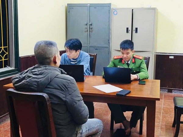 Chia sẻ video AI tạo dựng, một người dân trả giá vì thiếu kiểm chứng thông tin- Ảnh 1.