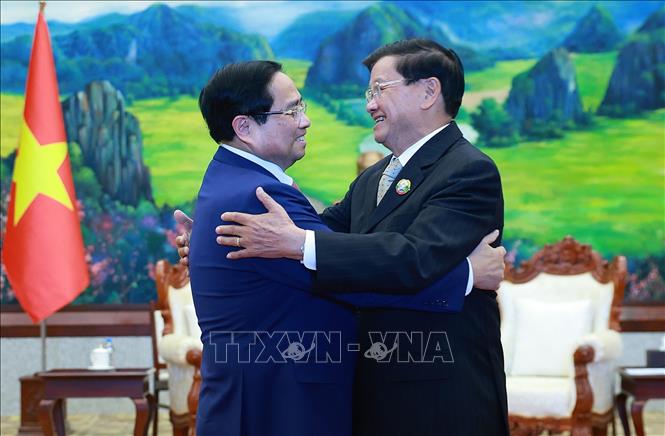 Thủ tướng Phạm Minh Chính hội kiến Tổng Bí thư, Chủ tịch nước Lào- Ảnh 1.