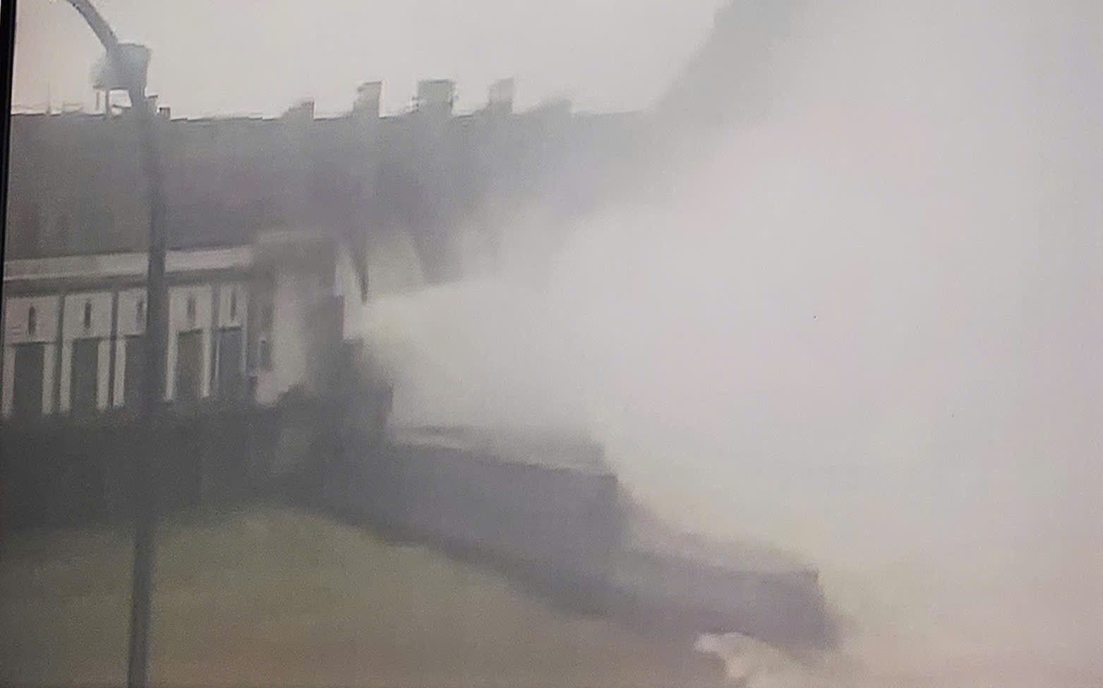 Huế tăng lưu lượng vận hành điều tiết hồ chứa thủy điện Hương Điền- Ảnh 1. Huế tăng lưu lượng vận hành điều tiết hồ chứa thủy điện Hương Điền- Ảnh 1.