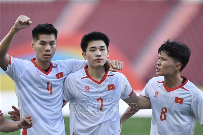 Đình Bắc lập cú đúp, U22 Việt Nam giành 3 điểm trong trận ra quân- Ảnh 8.