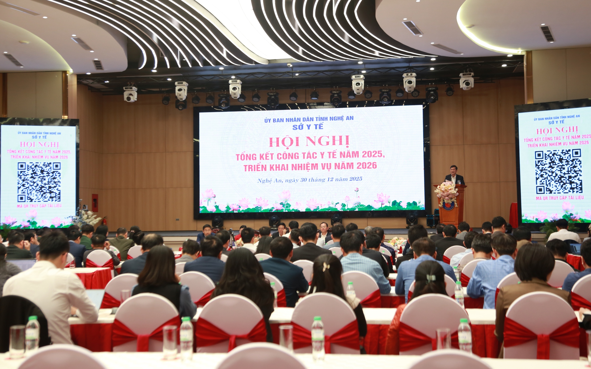 Ngành Y tế Nghệ An hoàn thành 12/12 chỉ tiêu, hướng tới nền y tế hiện đại, lấy người dân làm trung tâm