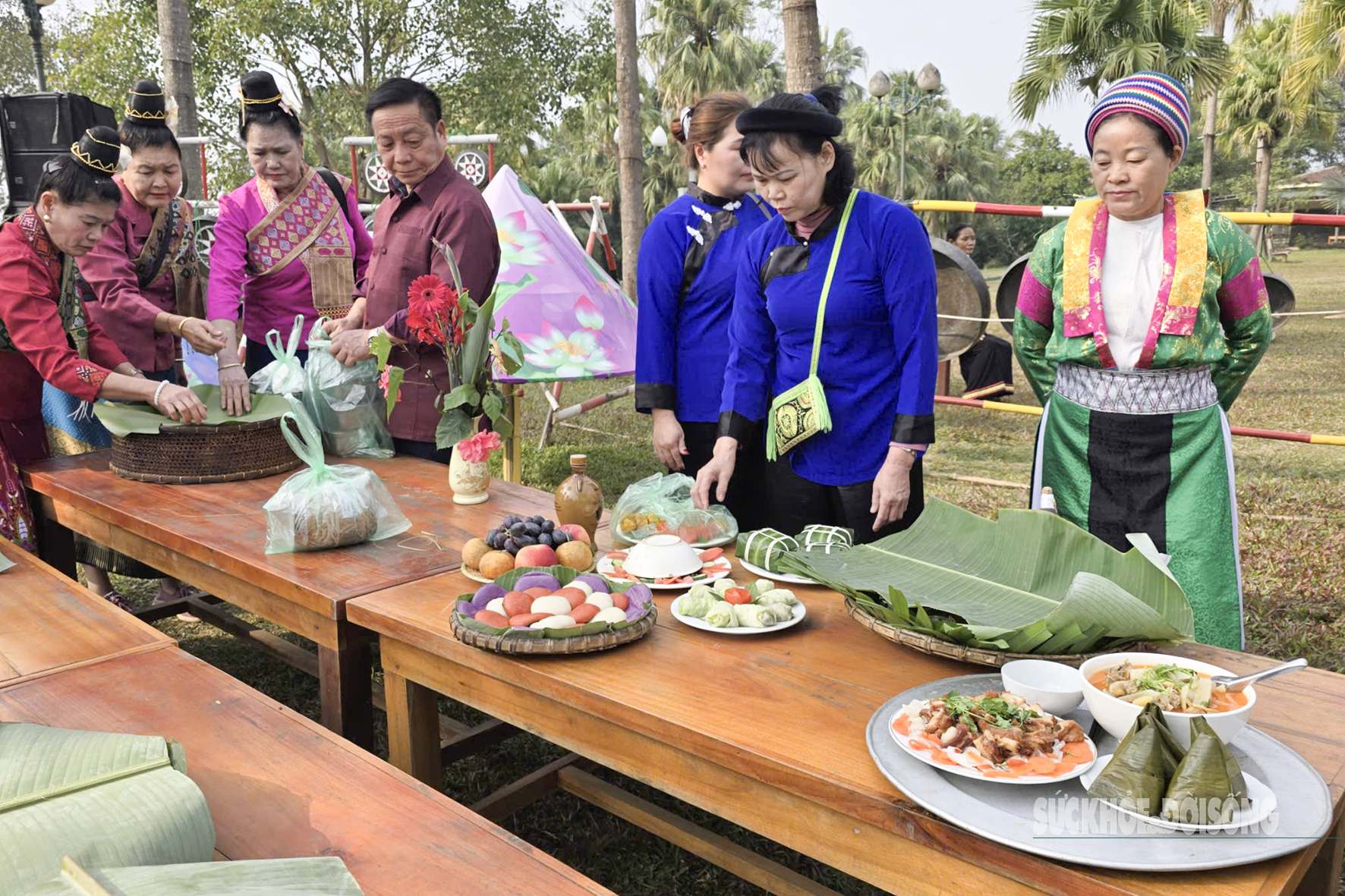 Mâm cỗ cuối năm thắt chặt tình đoàn kết các dân tộc- Ảnh 3.