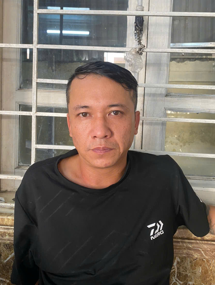 Bức xúc vì được mời đi nhậu nhưng người mời khất nợ chủ quán, vị khách đã đâm bạn mời- Ảnh 1.