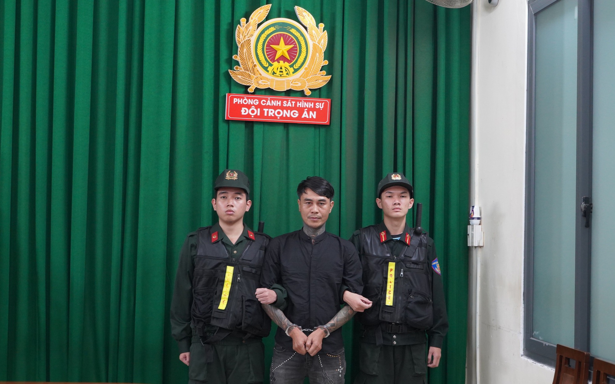 Tiếp tục khởi tố 15 đối tượng núp bóng doanh nghiệp đòi nợ thuê