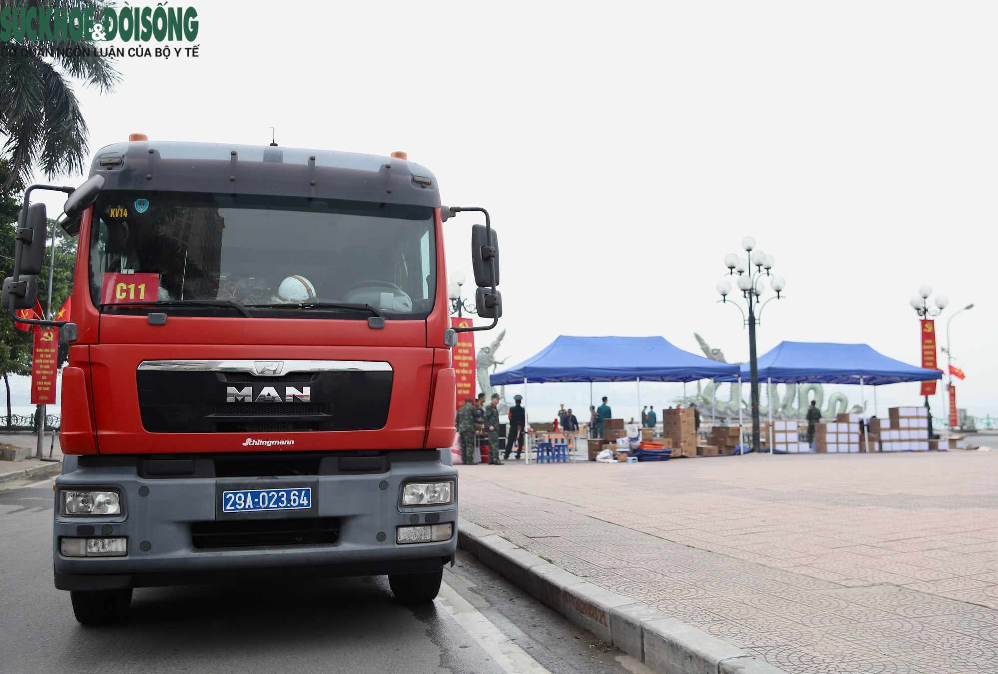 Pháo hoa đã vào ống phóng, sẵn sàng cho thời khắc đếm ngược chào đón năm 2026- Ảnh 14.