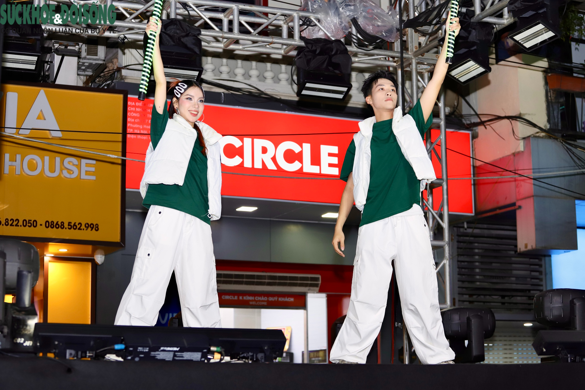 Hà Nội Countdown 2026: Nhìn lại những khoảnh khắc ấn tượng- Ảnh 4.