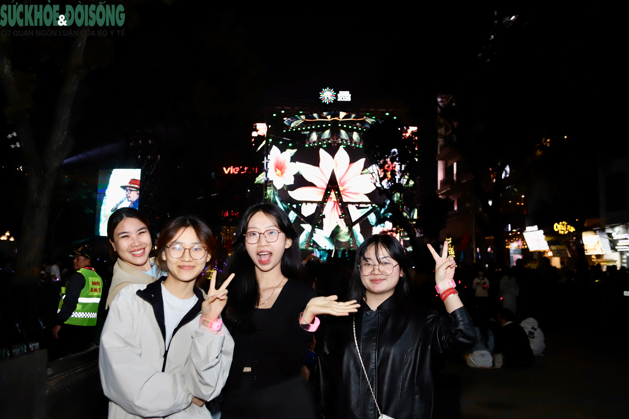 Hà Nội Countdown 2026: Nhìn lại những khoảnh khắc ấn tượng- Ảnh 10.