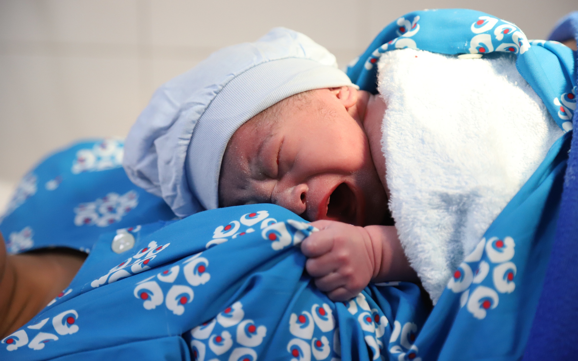 ‘Công dân nhí' đầu tiên chào đời năm 2026 của thủ đô Hà Nội- Ảnh 6.