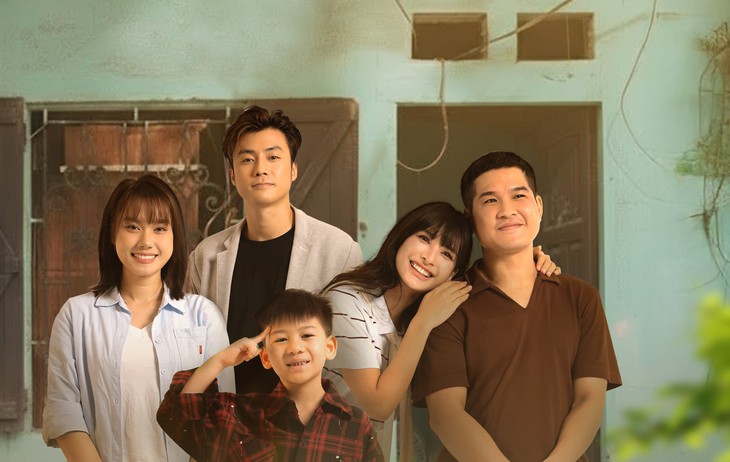 Đạo diễn 'Đi giữa trời rực rỡ' gây bất ngờ với 'Bẻ lái cuộc đời'- Ảnh 1.