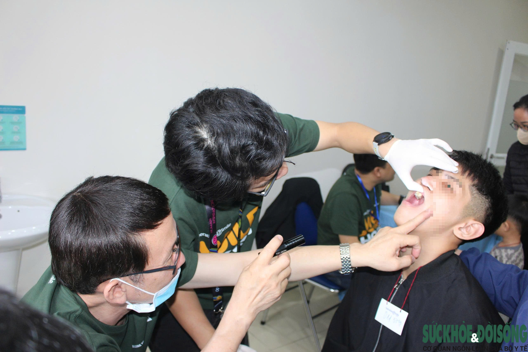 Hơn 100 trẻ em được phẫu thuật nụ cười miễn phí tại Nghệ An- Ảnh 2.