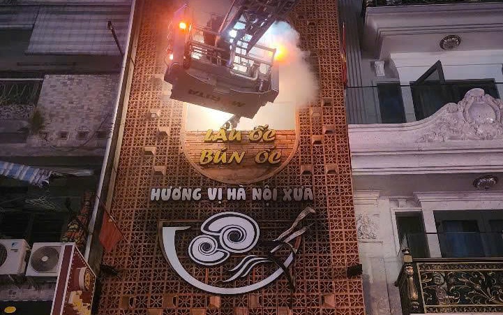 Sức khỏe 2 nạn nhân vụ cháy quán bún ốc ở TPHCM