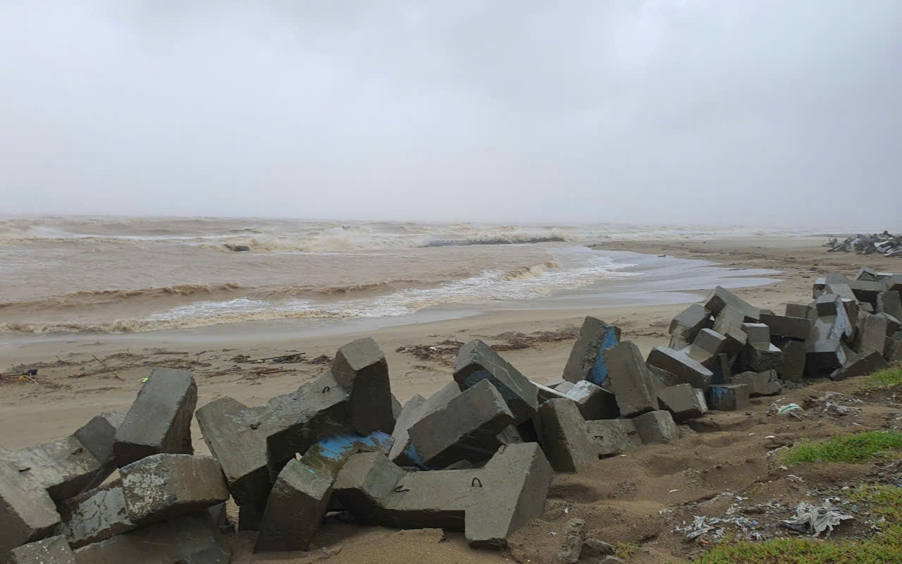 Bác tin áp thấp nhiệt đới có thể mạnh lên thành siêu bão