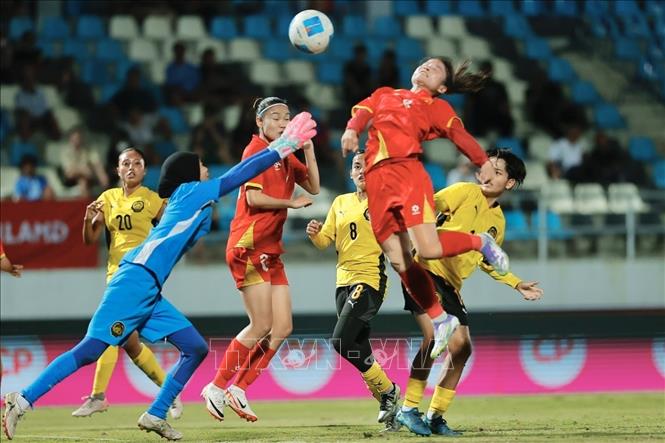 SEA Games 33: Đội tuyển nữ Việt Nam ra quân với 'mưa bàn thắng'- Ảnh 3. SEA Games 33: Đội tuyển nữ Việt Nam ra quân với 'mưa bàn thắng'- Ảnh 3.