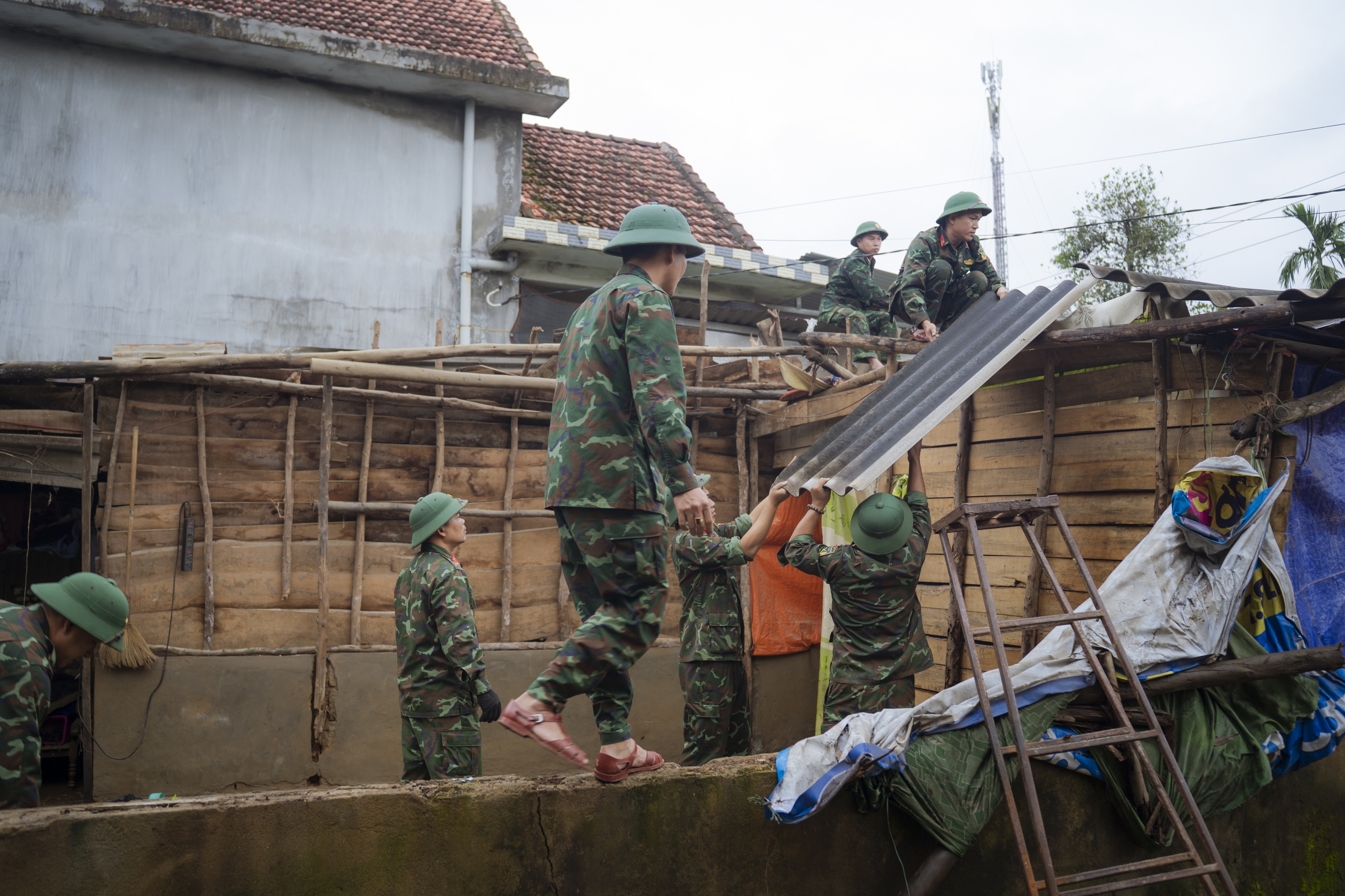 Huế triển khai 'Chiến dịch Quang Trung'- Ảnh 3.