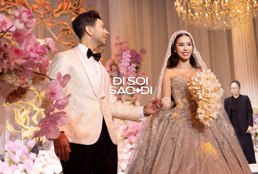 Cận cảnh nhan sắc 'đỉnh chóp' của cô dâu Tiên Nguyễn trong ngày trọng đại- Ảnh 1. Cận cảnh nhan sắc 'đỉnh chóp' của cô dâu Tiên Nguyễn trong ngày trọng đại- Ảnh 1.